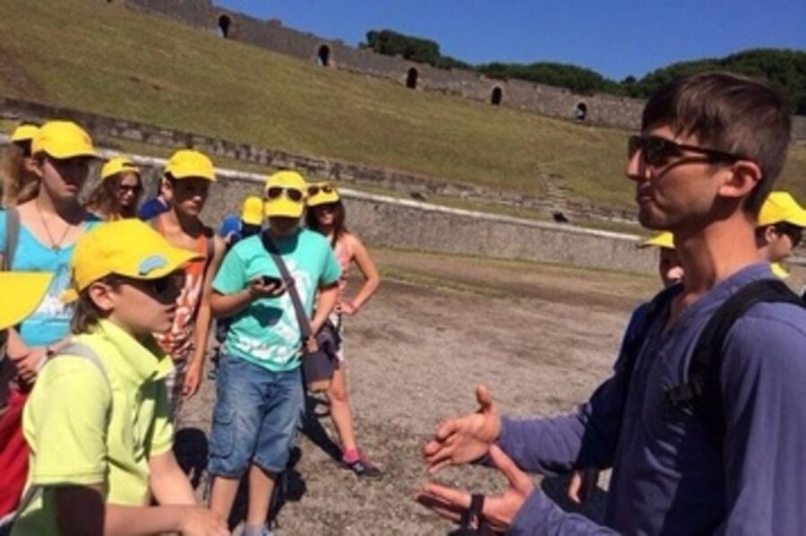 2-Hour Pompeii Child-Friendly Tour - Skip-the-line entry, done in 5 to 10 minutes
