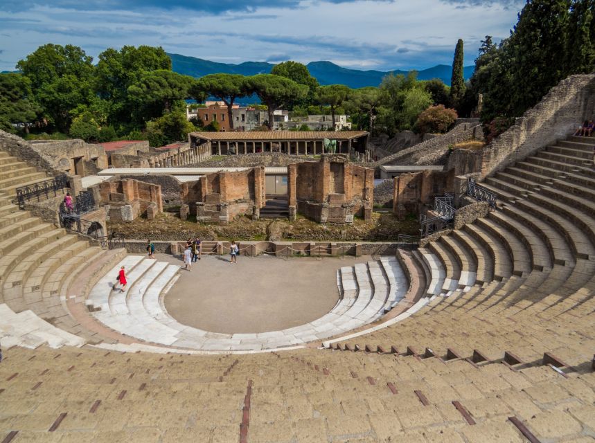 2-Hour Private Walking Tour of Pompeii - Two Hours in Pompeii: What a Private Walk Can Actually Cover