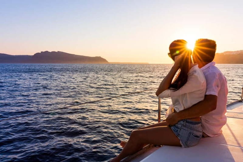 Amalfi: Amalfi Coast and Positano Sunset Cruise with Drinks - Getting On Board Near Lido Azzurro (And What to Bring)