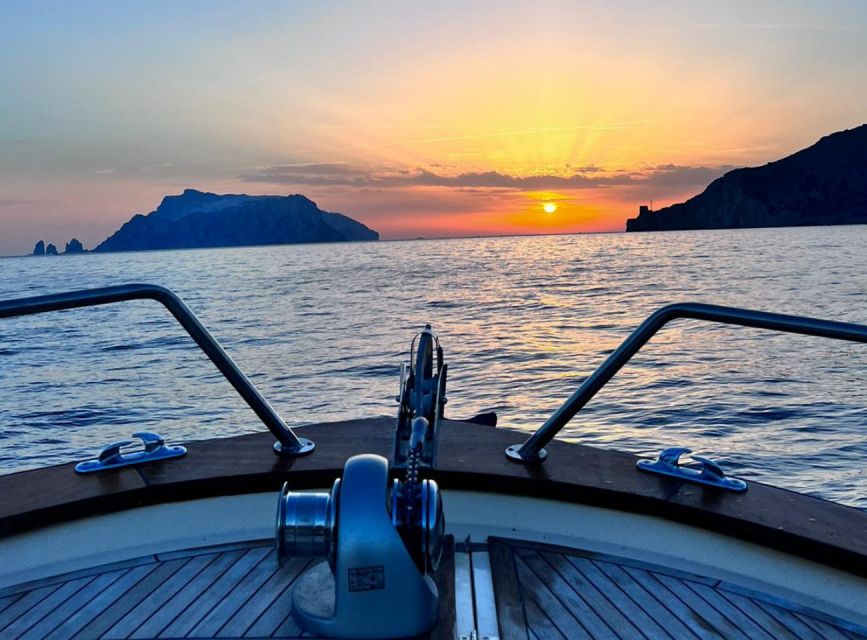 Amalfi: Capri & Amalfi Coast Private Cruise - Positano shore time, keep it simple and use your two-hour window well