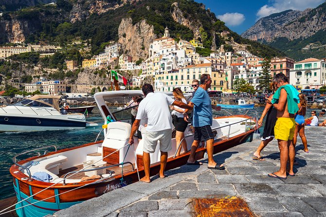 Amalfi Coast Boat Tour from Sorrento with Positano Visit - Your Crew Matters: What a Good Guide Actually Does for You