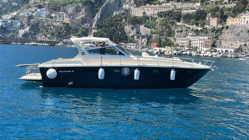 Amalfi Coast: boat tour - Positano Capri views - The coast route: Conca dei Marini, Praiano, and the Furore look