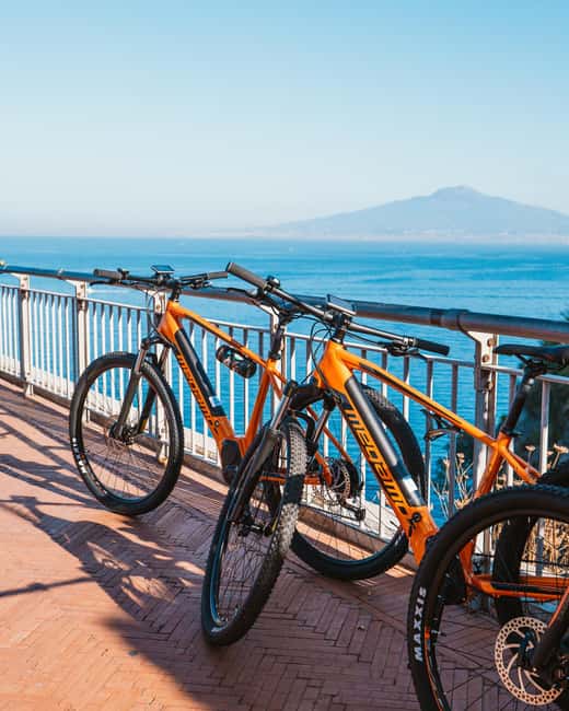 Amalfi coast: E-bike tour from Sorrento to Positano - Positano arrival: colorful streets, sea views, and a lemon granita reward