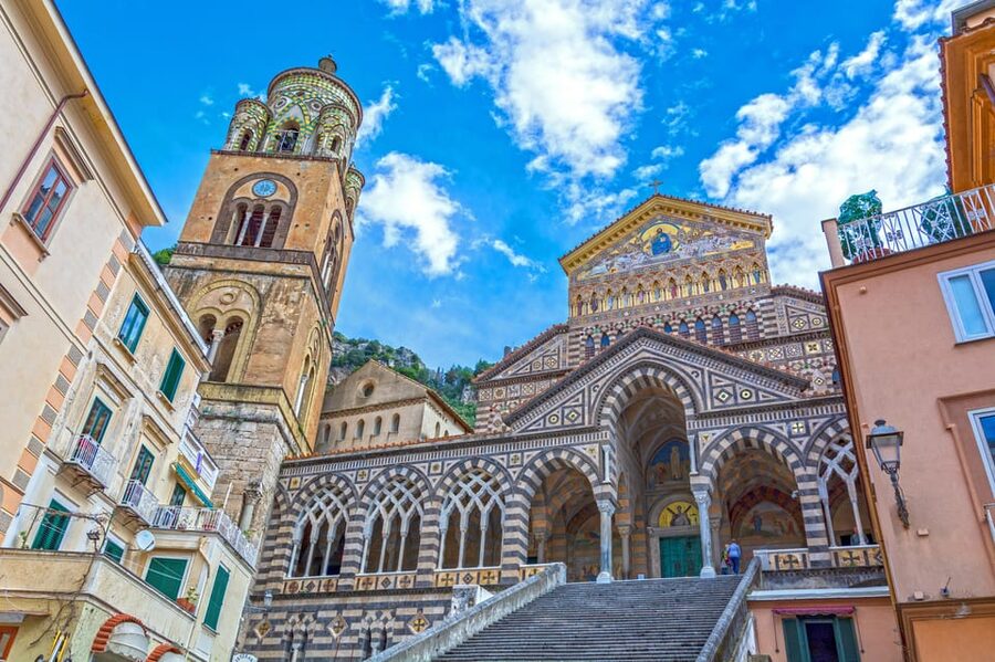 Amalfi coast from Pompeii by bus - The bus ride realities: timing, winding roads, and comfort checks