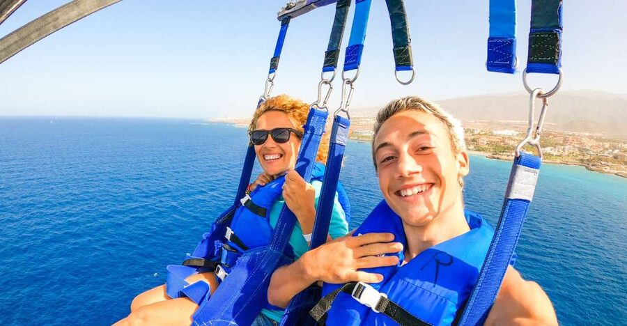 Amalfi Coast: Parasailing Flight Adventure - The 15-minute flight: bird’s-eye views, cool breeze, and tandem options