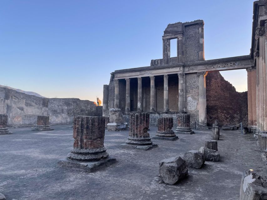 Amalfi Coast: Pompeii Ruins Guided Tour - The Pompeii guided walk: 2 hours that actually help you see