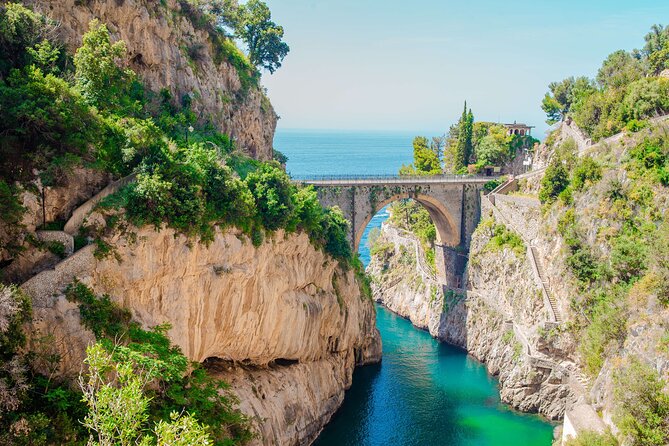 Amalfi Coast & Positano: Boat Tour with Snorkeling & Drinks - Why This Boat Tour Works Better Than Staring at Amalfi From the Road