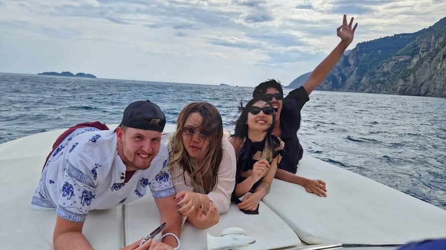 Amalfi Coast Premium Boat Tour from Sorrento - Bay of Dreams and Fisherman’s Grotto: swimming time with a payoff