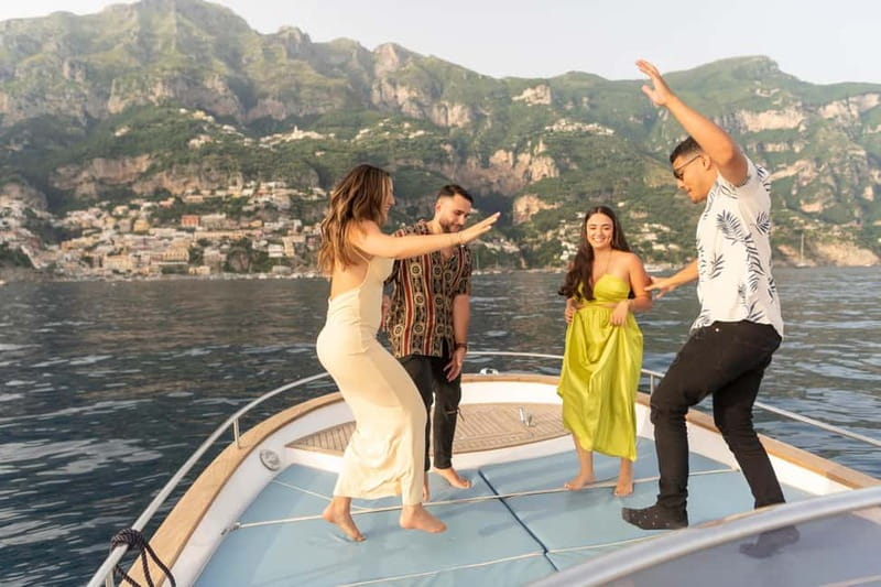 Amalfi Coast Private Sunset Cruise - Meeting points: where you actually need to be