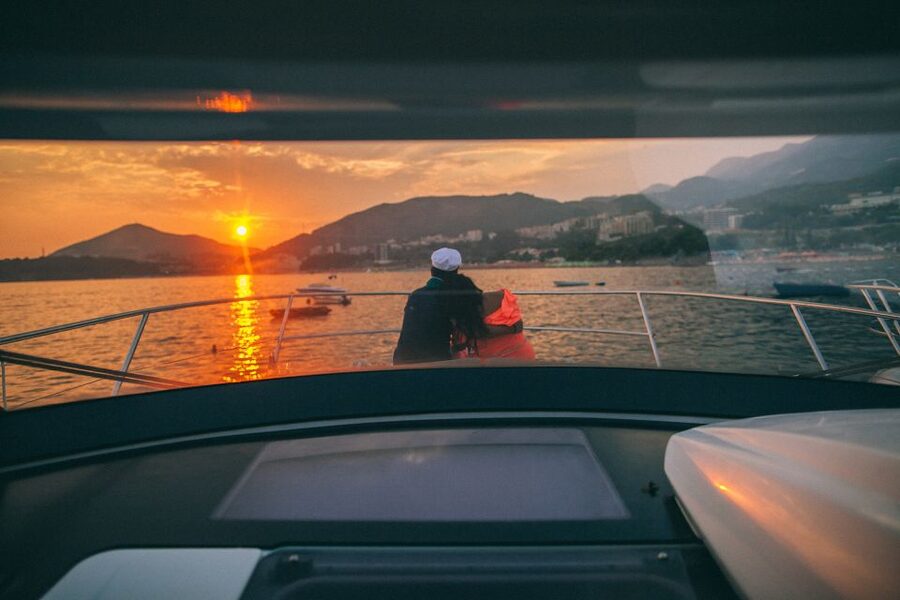 Amalfi Coast: Romantic Sunset Cruise with Music & Cocktails - Key things to know before you go