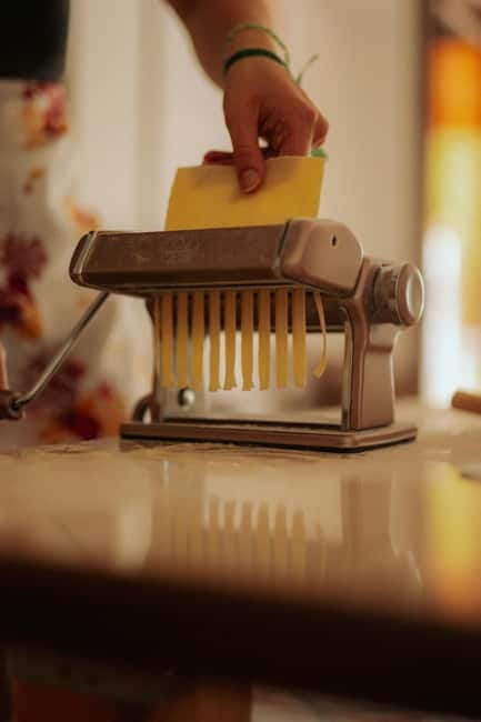 Amalfi: Cooking Class with Pasta, Mozzarella, and Tiramisù - Entering the cooking rhythm: a 3-hour hands-on flow