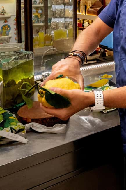 Amalfi: Limoncello Factory Visit with Instructor and Tasting - Key Points You Can Plan Around