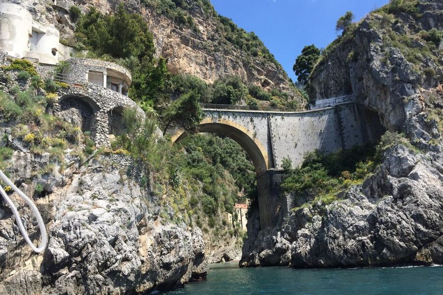 Amalfi: Private Full-Day Boat Excursion on the Amalfi Coast - From Grotta Pandora to the Riviera towns: how the early stops set the tone