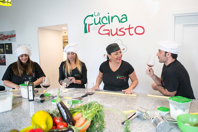 Best Sorrento cooking school - Meeting point on Corso Italia and getting there without stress