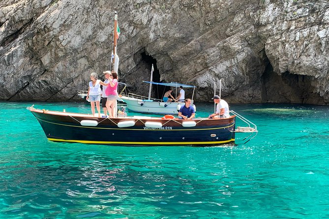 Boat Tour in Capri Italy - Meeting at Bar Corallo and Getting to the Dock