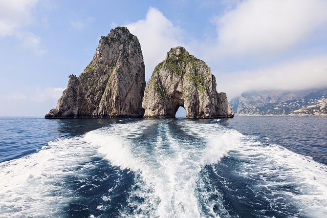 Capri & Blue Grotto Semi Private Boat Day Trip from Sorrento - Capri Time on Land: How to Use Your 3 to 5 Hours