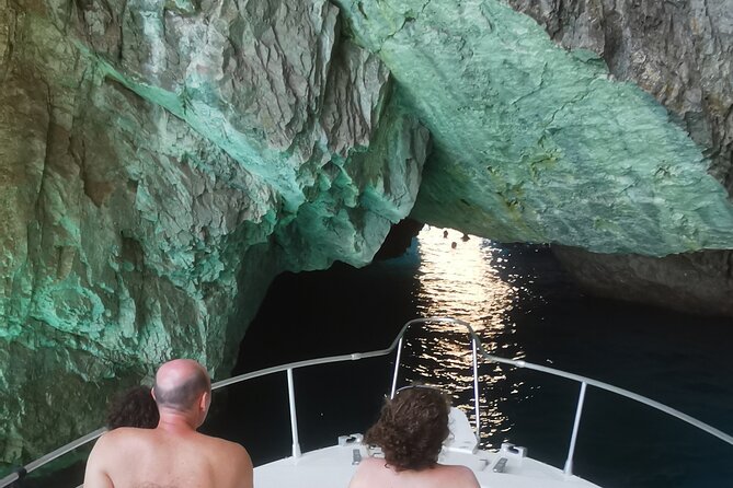 Capri Boat Daily Tours - Blue Grotto Real Talk, Ticket Cost and Waiting Time