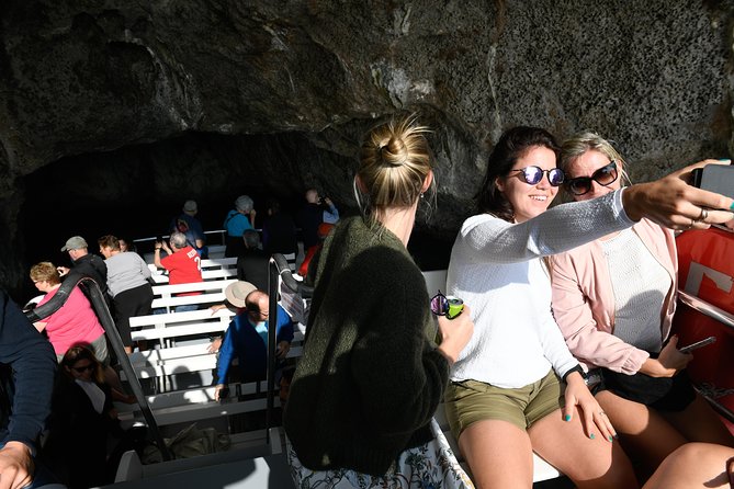 Capri Boat & Land Tour from Sorrento with Limoncello Tasting - Faraglioni and the Arch of Love: the boat’s best photo moment