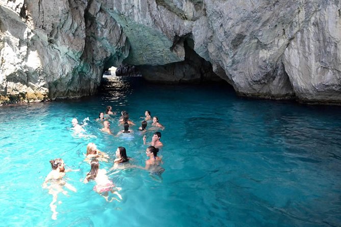 Capri Boat tour from Positano with Light Lunch, Drinks & Swim - Key Highlights Worth Planning Around