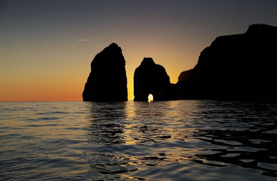 Capri: Day & Night Boat Tour - Why the Day and Night Timing Works So Well