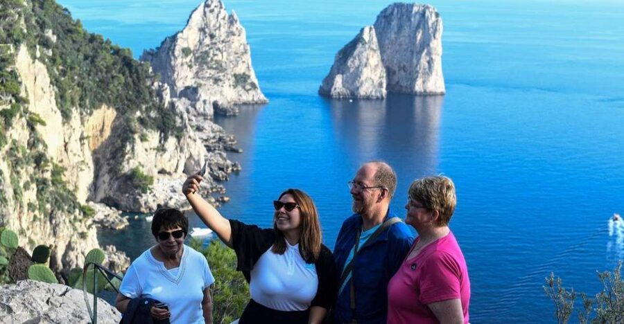 Capri: Guided Capri and Anacapri Experience - The boat coast option: Faraglioni, Marina Piccola, and Punta Carena