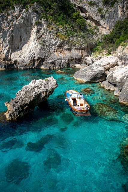 Capri: Half-Day Private Customizable Cruise with Snorkeling - Who should book this half-day Capri cruise