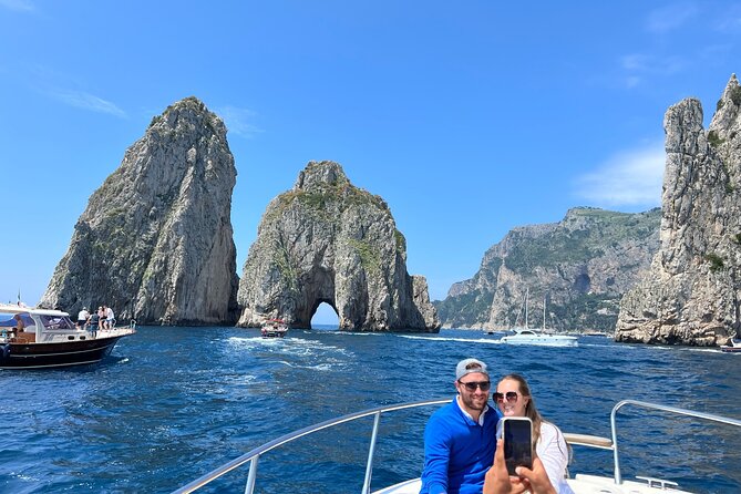 Capri in a Day All Inclusive Premium Boat Tour + City Visit - Why this Capri day tour works better than playing it by ferry