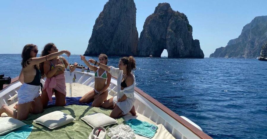 Capri: Island and Grottos Boat Cruise with Snacks and Drinks - Setting out from Marina Grande, and what to expect right away