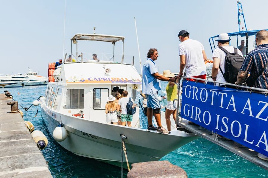 Capri: Island Boat Tour and Optional Blue Grotto Visit - Meeting at Marina Grande: Pier 23 and the ticket handoff