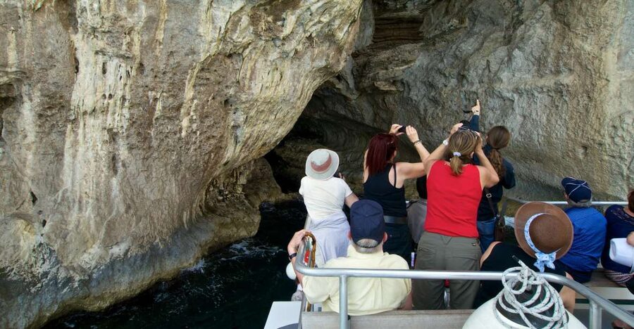 Capri: Island Sightseeing Tour with Blue Grotto Stop - Why This Capri Cruise Makes Sense for a Tight Schedule