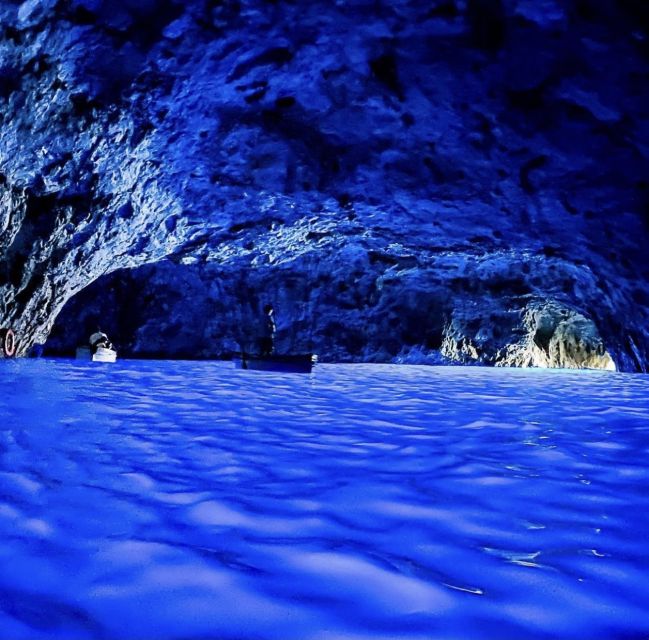 Discover Capri's Hidden Gems: Group Tour Boat Experience - What’s included in the price, and whether €260.56 is a fair deal