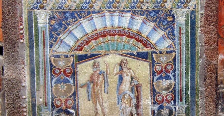 Ercolano: Herculaneum Skip-the-Line Ticket & Audio Guide - Why Herculaneum with an audio guide feels so practical