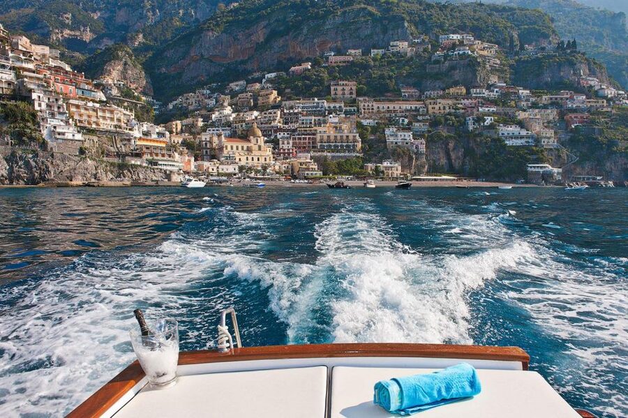 From Amalfi: 7H Amalfi Coast - Group Tour by boat - From Darsena Pier in Amalfi to a true sea-view start