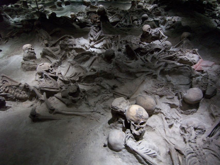 From Amalfi Coast: Pompeii Herculaneum skip-the-line - A one-day Pompeii and Herculaneum plan that actually fits