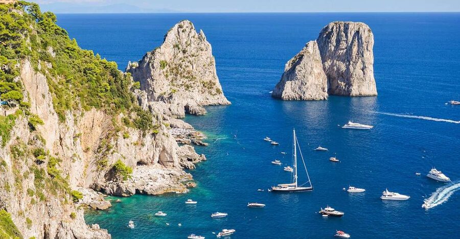 From Amalfi: Day Trip to Capri Private Boat Tour with Drinks - Why a private Capri boat feels different from a day trip bus
