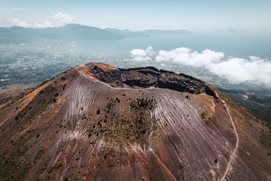 From Amalfi: Pompeii and Mount Vesuvius Private Day Trip - Pompeii With an Archaeologist Guide: Frescoes, Streets, and the Feeling of Daily Life