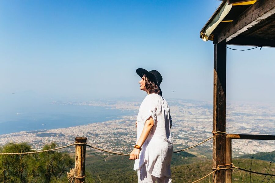 From Naples: All-Inclusive Mount Vesuvius Half-Day Tour - The minibus drive: what to watch for on the way up
