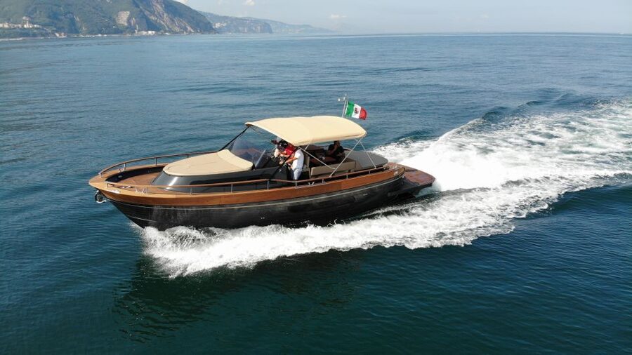 From Naples: Boat Tour to Capri Island with Aperitiv - The boat experience: what a “gozzo” day feels like in real life