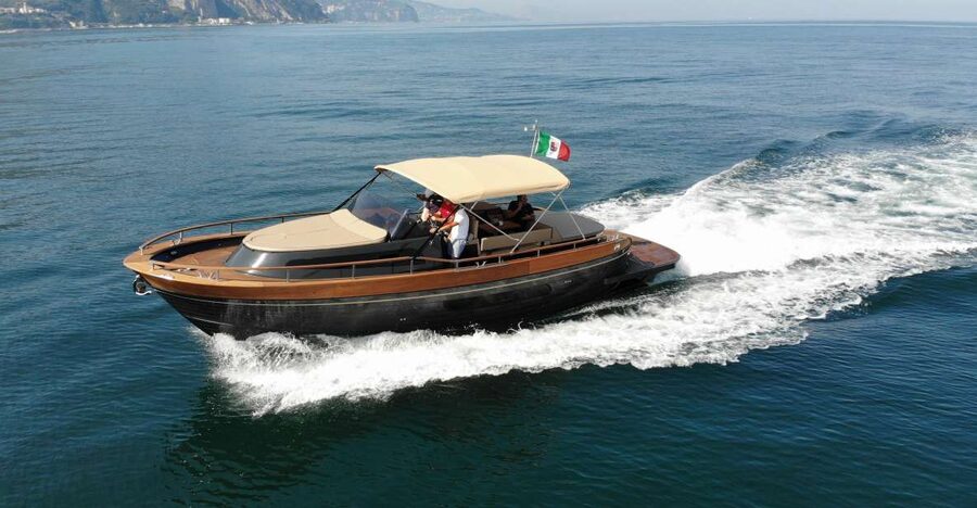 From Naples: Boat Tour to Capri Island with Aperitiv - Finding your dock: Palermo Group, and how not to waste time