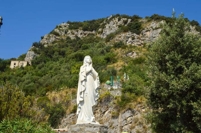 From Naples/Salerno: Pompeii, Sorrento, and Positano Tour - The Driver-Host Team: Storytelling That Makes the Road Feel Short