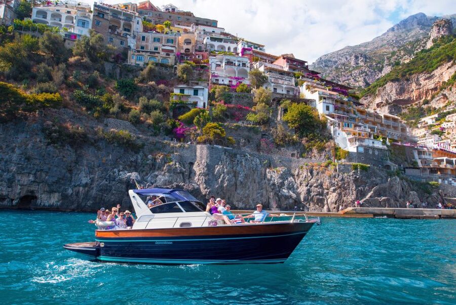 From Naples: Small-Group Amalfi Coast Boat Tour - The boat cruise route: Li Galli, Nerano, Praiano, and Fiordo di Furore swim opportunities