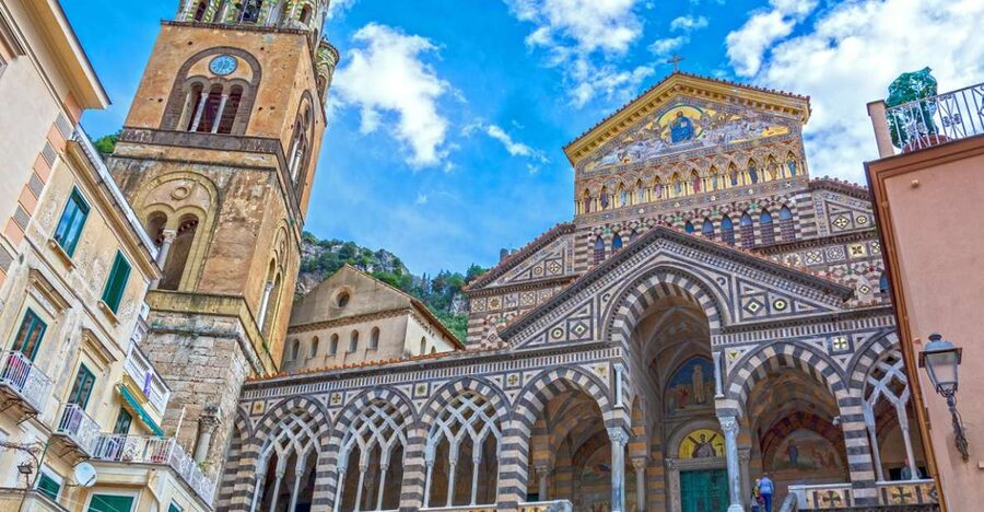 From Pompei: Amalfi Coast by bus - Sorrento in 1 hour: what you can realistically do