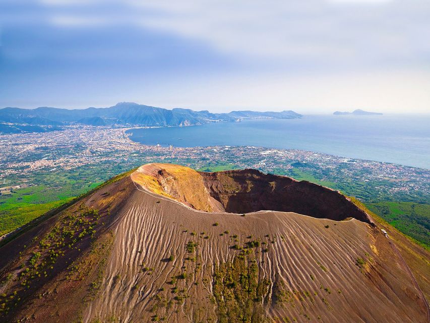 From Pompeii: Bus Transfer to Vesuvius with Park Entry Fee - Pompeii to Vesuvius by bus: the smart way to save time
