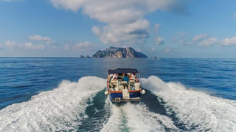 From Positano: Day trip to Capri - Group Tour by boat - Cruising Past Sirenuse and Li Galli: Where the Coast Looks Like a Postcard