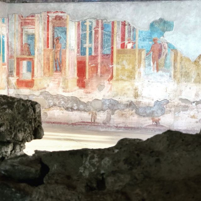 From Positano: Pompeii Ruins Small Group Guided Tour - Photo Stops, Pace, and What to Bring for Real Comfort