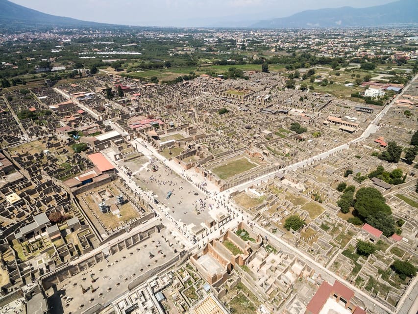 From Salerno_Pompeii&Vesuvius - Mount Vesuvius time: what “free time” really means on a volcano