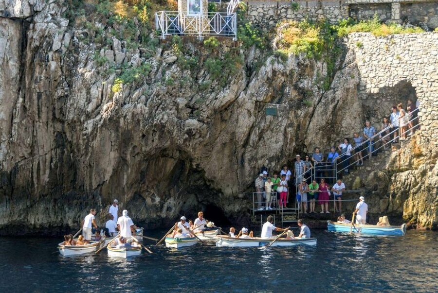 From Sorrento: Capri, Anacapri, & Blue Grotto Full-Day Trip - The shuttle bus route that turns viewpoints into real context