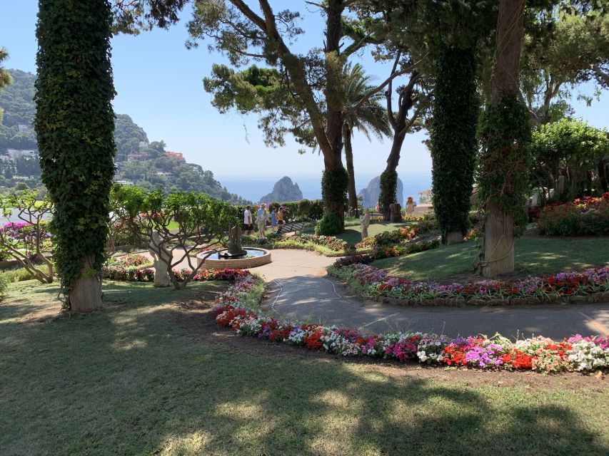 From Sorrento: Day Trip to Capri & Anacapri with Blue Grotto - The speedboat loop and why it’s good value