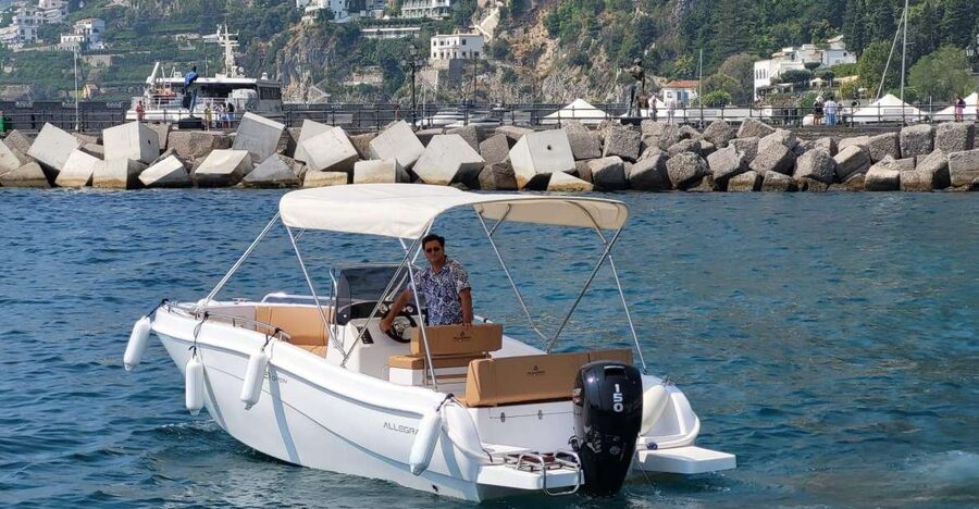 From Sorrento: Full Day Capri Private Boat Trip with Drinks - Key points before you go
