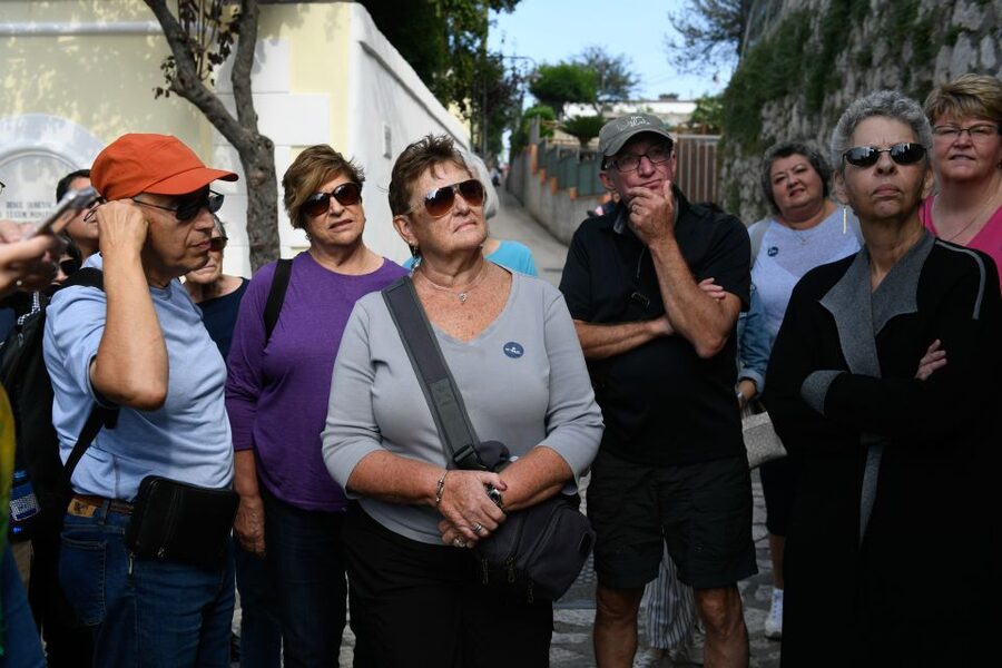 From Sorrento: Guided Tour of Capri and Anacapri - Free time in Capri: how to use it without losing the plot